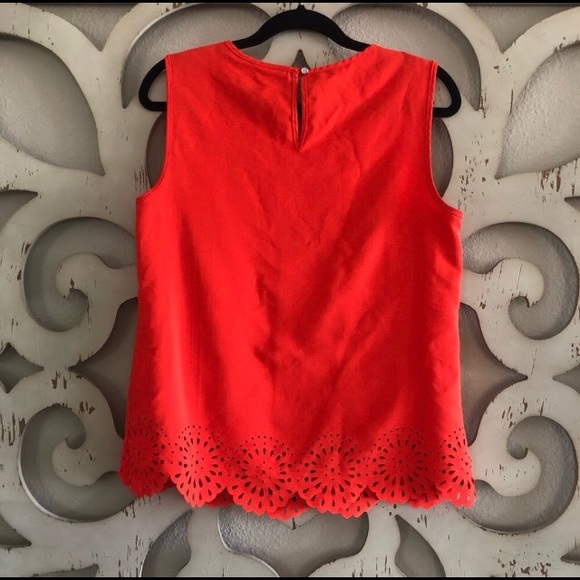 🌟3/$20 Liz Claiborne Lazer Cut Tank Top - Picture 2 of 7